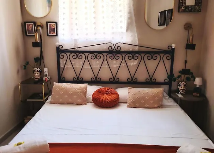 Annaluxuryhouse * Catania